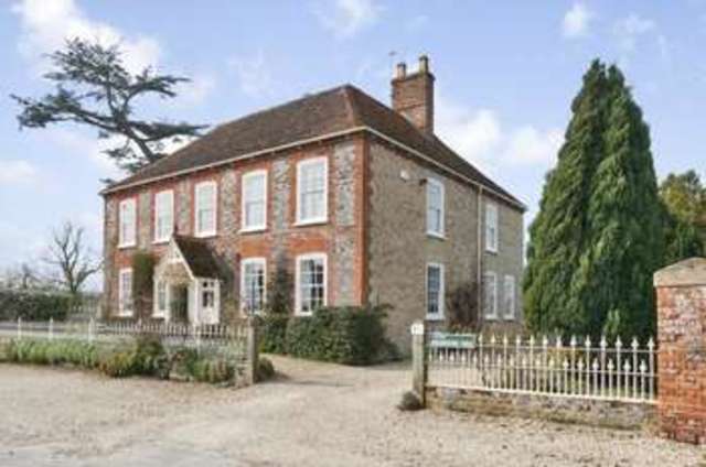  Image of 5 bedroom Detached house for sale in Wharf Road Shillingford Wallingford OX10 at Shillingford Wallingford Oxfordshire, OX10 7EW