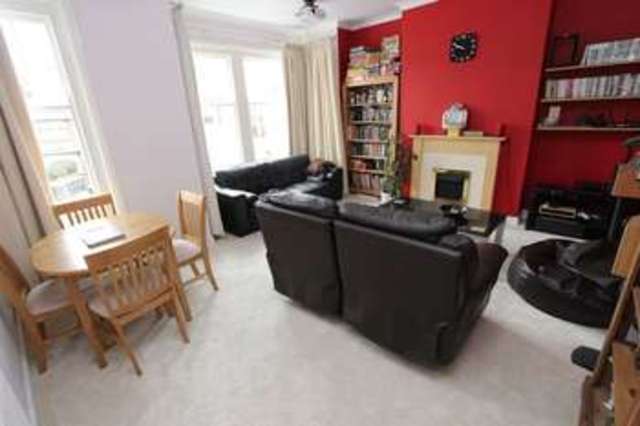  Image of 2 bedroom Flat for sale in Arthur Road Shirley Southampton SO15 at Arthur Road Shirley Southampton, SO15 5DZ