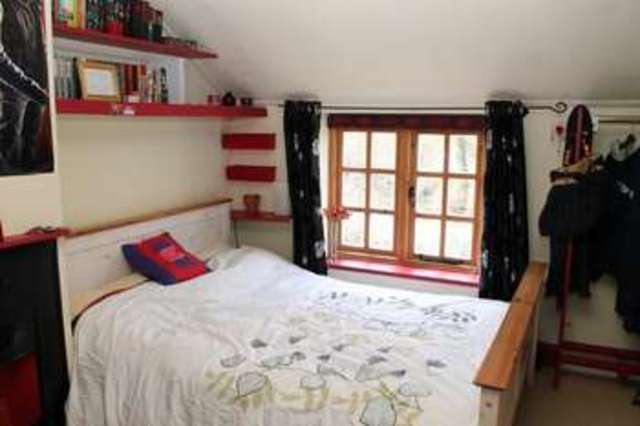  Image of 4 bedroom Cottage for sale in Silver Green Hempnall Norwich NR15 at Hempnall Norwich Hempnall Green, NR15 2NL