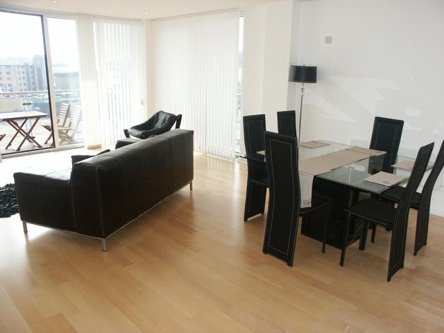  Image of 2 bedroom Apartment to rent in Channel Way Ocean Village Southampton SO14 at 33 Channel Way Ocean Village Southampton, SO14 3JF