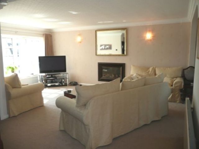  Image of 4 bedroom Detached house for sale in Slaidburn Drive Bury BL8 at Slaidburn Drive  Lowercroft, BL8 3DG