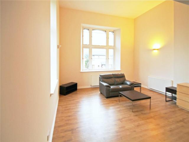  Image of 3 bedroom Flat to rent in Smillie Court Dundee DD3 at Law Dundee Dundee, DD3 6TP