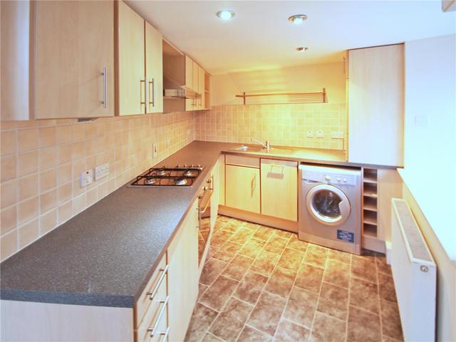  Image of 3 bedroom Flat to rent in Smillie Court Dundee DD3 at Law Dundee Dundee, DD3 6TP
