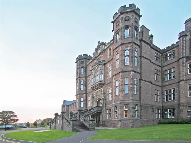  Image of 3 bedroom Flat to rent in Smillie Court Dundee DD3 at Law Dundee Dundee, DD3 6TP