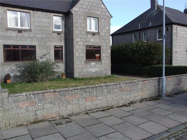  Image of 3 bedroom Flat to rent in South Anderson Drive Aberdeen AB10 at Holburn Aberdeen Aberdeen, AB10 7HJ