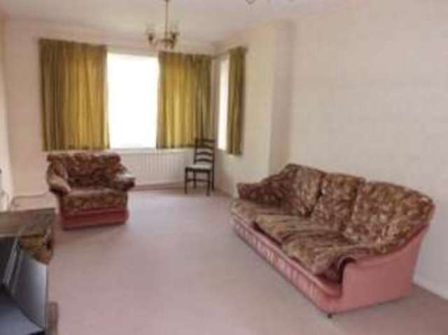  Image of 3 bedroom Detached house for sale in South Kingsmead Road Leicester LE2 at Leicester Leicestershire Knighton, LE2 3YL
