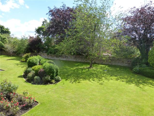  Image of 3 bedroom Flat to rent in South Oswald Road Edinburgh EH9 at Grange Edinburgh Edinburgh, EH9 2HQ