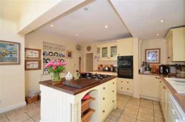  Image of 5 bedroom Detached house for sale in South Road Hayling Island PO11 at Hayling Island Hampshire Hayling Island, PO11 9AE