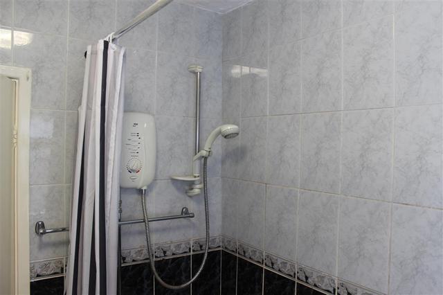  Image of 2 bedroom Flat to rent in South Road Northfield Birmingham B31 at South Road  BIRMINGHAM, B31 2QX