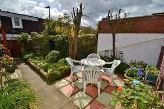  Image of 2 bedroom Detached house for sale in Arnheim Road Southampton SO16 at Southampton, SO16 6LT