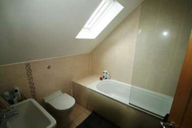  Image of 3 bedroom Flat for sale in Stourwood Avenue Southbourne Bournemouth BH6 at 4 Stourwood Avenue Southbourne Bournemouth, BH6 3PN
