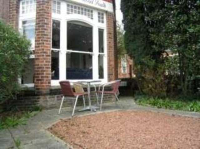  Image of 1 bedroom Flat for sale in Victoria Road South Southsea PO5 at Southsea Hampshire Portsmouth, PO5 2BZ