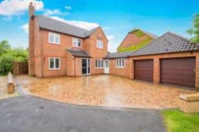  Image of 3 bedroom Detached house for sale in Sparkenhoe Croft Leicester LE9 at Croft Leicester Croft, LE9 3EP