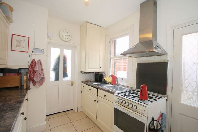  Image of 3 bedroom Semi-Detached house for sale in Spencers Road Maidenhead SL6 at Spencers Road  Maidenhead, SL6 6LN