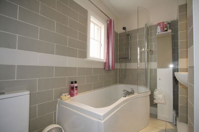  Image of 3 bedroom Semi-Detached house for sale in Spencers Road Maidenhead SL6 at Spencers Road  Maidenhead, SL6 6LN