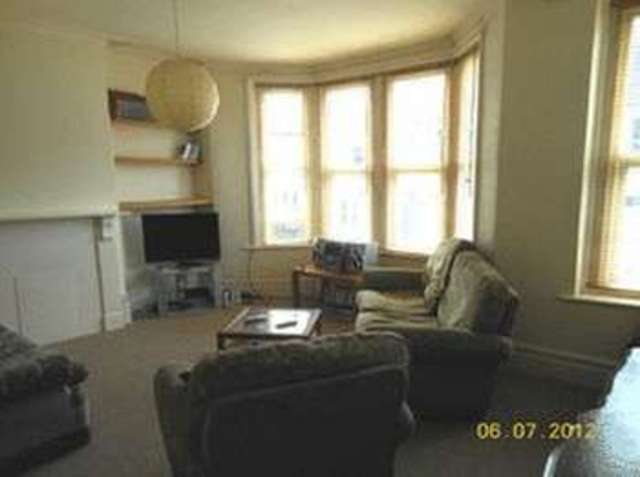  Image of 5 bedroom Terraced house to rent in St. Albans Road Westbury Park Bristol BS6 at St Albans Road Redland Bristol, BS6 7SH