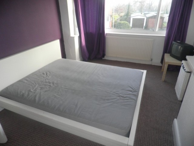  Image of 3 bedroom Semi-Detached house to rent in St. Anns Gardens Burley Leeds LS4 at St. Anns Gardens  Leeds, LS4 2SW
