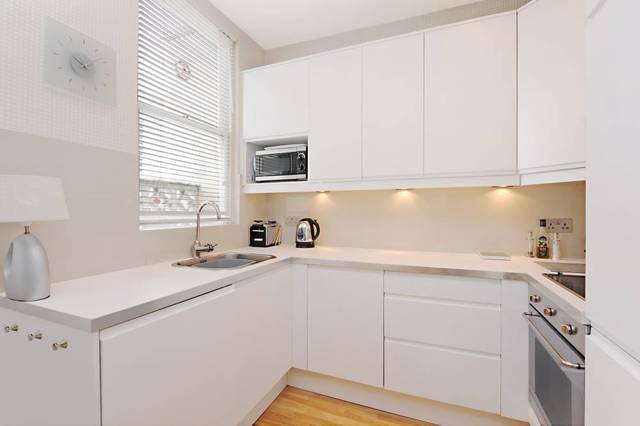  Image of 2 bedroom Flat to rent in St. Anns Villas London W11 at St Anns Villas  London, W11 4RX