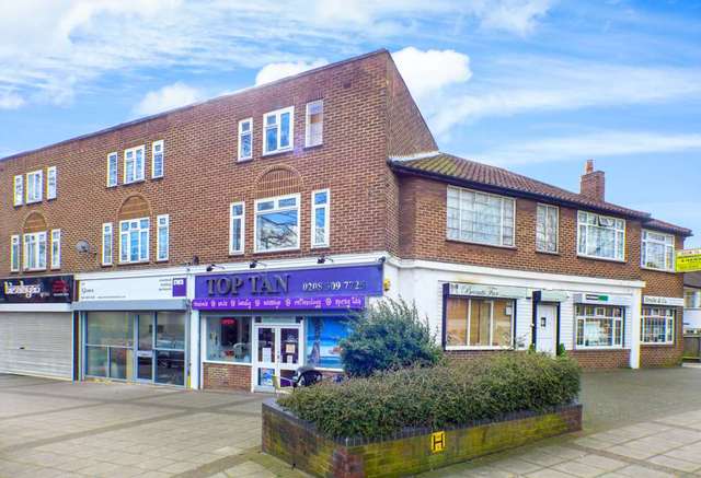  Image of 1 bedroom Flat for sale in St. James Way Sidcup DA14 at St James Way  Sidcup, DA14 5HF