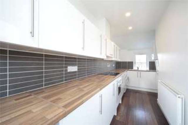  Image of 2 bedroom Flat to rent in St. John