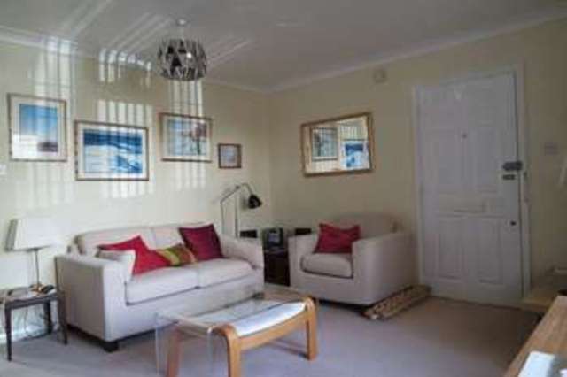  Image of 2 bedroom Flat to rent in St. Johns Avenue Penn High Wycombe HP10 at St Johns Road  Penn, HP10 8HP