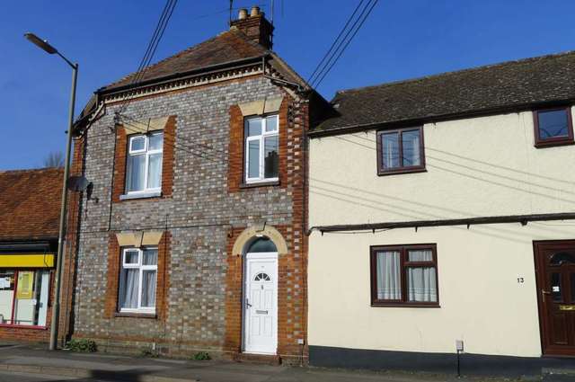  Image of 4 bedroom Cottage to rent in St. Johns Road Wallingford OX10 at St. Johns Road  Wallingford, OX10 9AD