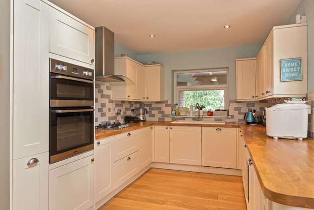  Image of 4 bedroom Semi-Detached house for sale in St. Margarets Close Berkhamsted HP4 at St Margarets Close  Berkhamsted, HP4 2LH