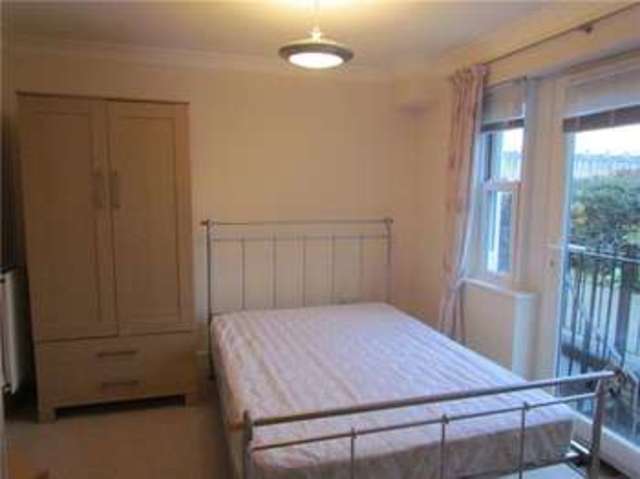  Image of 2 bedroom Flat to rent in St. Matthews Gardens Cambridge CB1 at Cambridge, CB1 2PJ
