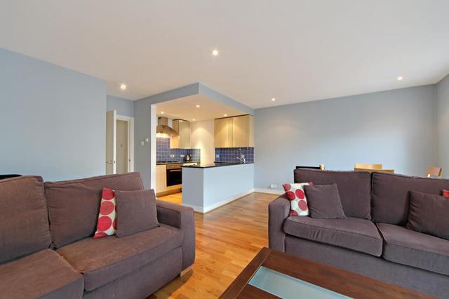  Image of 2 bedroom Flat to rent in St. Stephens Gardens London W2 at St Stephens Gardens  London, W2 5NA