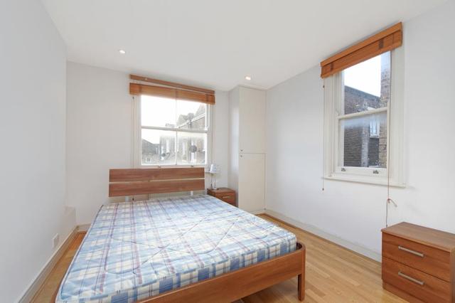  Image of 2 bedroom Flat to rent in St. Stephens Gardens London W2 at St Stephens Gardens  London, W2 5NA