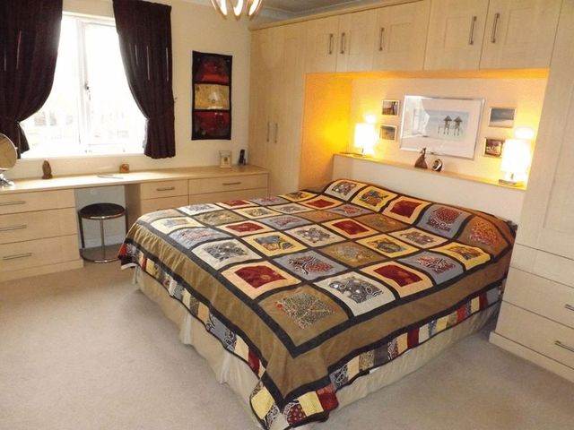  Image of 3 bedroom Detached house for sale in Standen Way Swindon SN25 at Standen Way St.Andrews Ridge Swindon, SN25 4YF