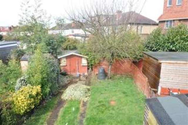  Image of 2 bedroom Apartment to rent in Stanley Avenue Greenford UB6 at Greenford, UB6 8NN
