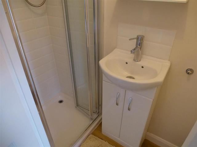 Image of 1 bedroom Studio flat to rent in Staple Gardens Winchester SO23 at Staple Gardens  WINCHESTER, SO23 8SP