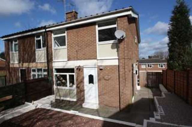  Image of 3 bedroom Semi-Detached house to rent in Starwort Close Pontefract WF8 at Starwort Close  Pontefract, WF8 2SH