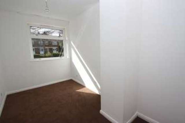  Image of 3 bedroom Semi-Detached house to rent in Starwort Close Pontefract WF8 at Starwort Close  Pontefract, WF8 2SH