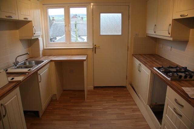  Image of 3 bedroom Terraced house to rent in Station Gate Darvel KA17 at Darvel East Ayrshire East Ayrshire, KA17 0AT