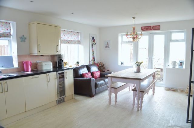  Image of 4 bedroom Detached house for sale in Station Road Bardney Lincoln LN3 at Station Road Bardney Lincoln, LN3 5UF