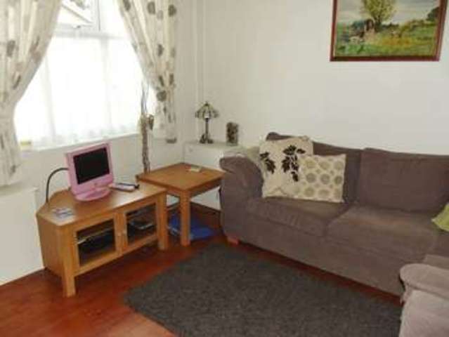  Image of 1 bedroom Detached house to rent in Station Road Northfield Birmingham B31 at Station Road Northfield Birmingham, B31 3TE