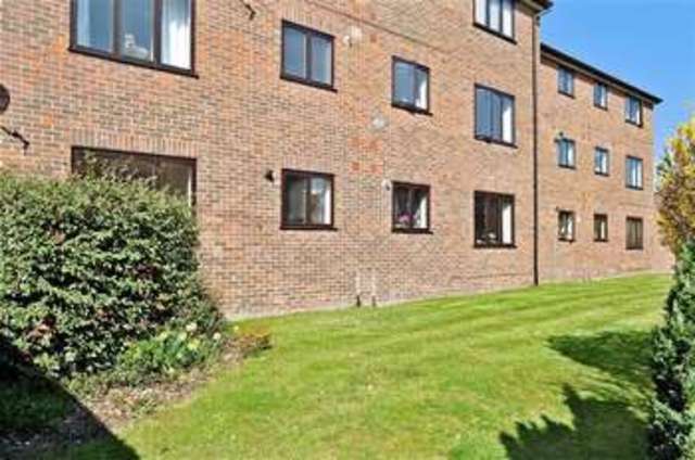  Image of 2 bedroom Ground Flat for sale in Station Road Pulborough RH20 at Pulborough West Sussex Pulborough, RH20 1AU