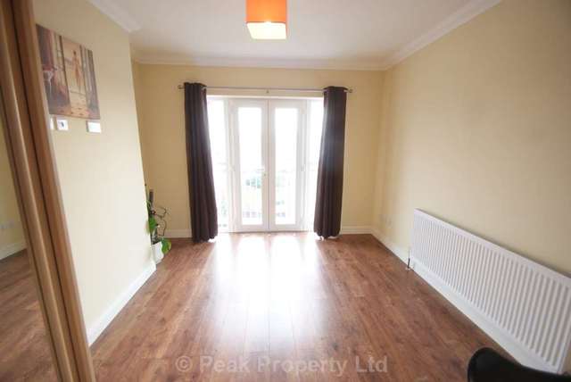  Image of 1 bedroom Studio flat to rent in Station Road Westcliff-on-Sea SS0 at Station Road  Westcliff On Sea, SS0 7SB