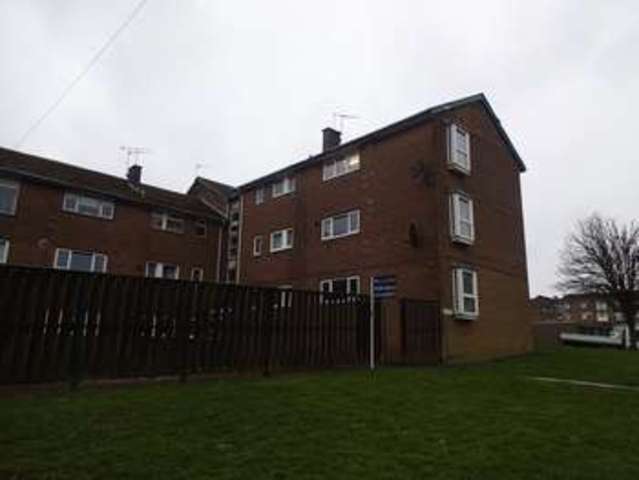  Image of 3 bedroom Flat for sale in Stradbroke Road Woodhouse Sheffield S13 at Stradbroke Sheffield South Yorkshire, S13 8ST