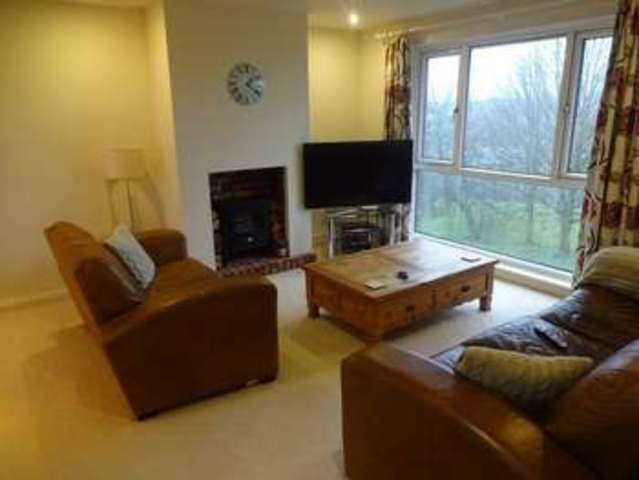 Image of 3 bedroom Flat for sale in Stradbroke Road Woodhouse Sheffield S13 at Stradbroke Sheffield South Yorkshire, S13 8ST