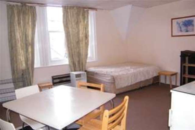  Image of Studio flat to rent in Durley Gardens Westbourne Bournemouth BH2 at Bournemouth, BH2 5HT