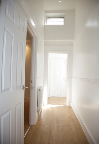  Image of 2 bedroom Ground Flat for sale in Aldrington Road London SW16 at Aldrington Road  Streatham, SW16 1TH