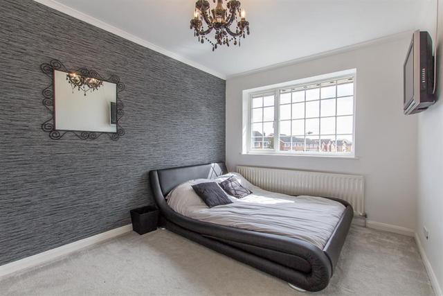  Image of 4 bedroom Detached house for sale in Suffolk Close London Colney St. Albans AL2 at Suffolk Close London Colney St. Albans, AL2 1DZ
