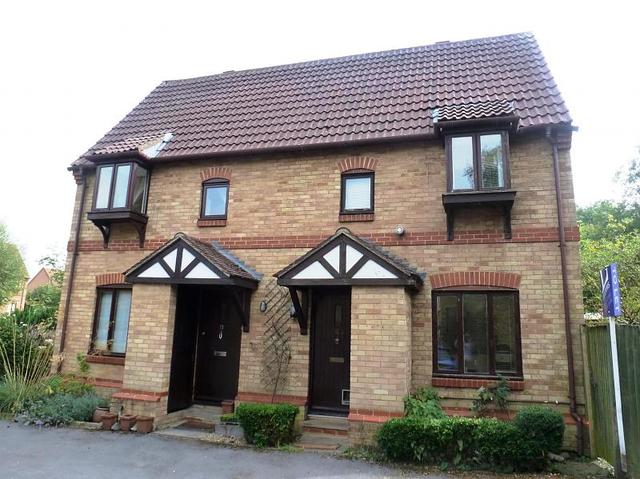  Image of 1 bedroom End of Terrace to rent in Suffolk Drive Burpham Guildford GU4 at Guildford, GU4 7FD