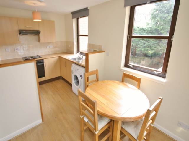  Image of 1 bedroom Flat to rent in Summerside Place Edinburgh EH6 at Trinity Edinburgh Edinburgh, EH6 4NY