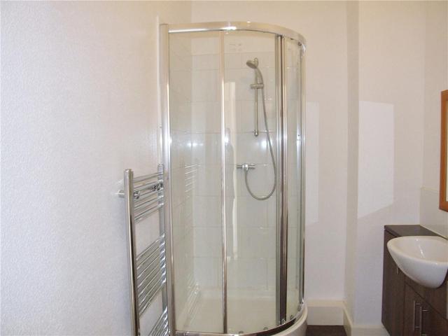  Image of 2 bedroom Flat to rent in Sunnybank Place Aberdeen AB24 at City Centre Aberdeen Aberdeen, AB24 3LA