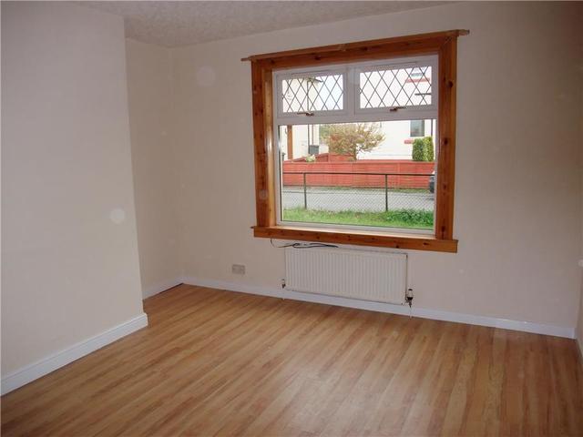  Image of 2 bedroom Flat to rent in Sunnybraes Terrace Steelend Dunfermline KY12 at Dunfermline Fife Fife, KY12 9NE