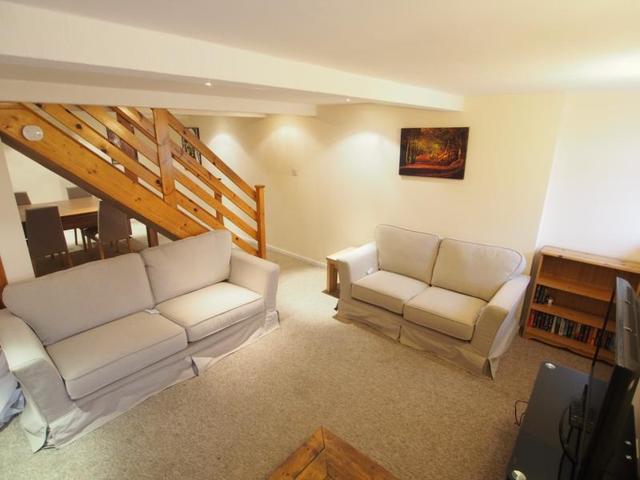  Image of 4 bedroom Terraced house to rent in Sunnyside Road Aberdeen AB24 at City Centre Aberdeen Aberdeen, AB24 3LR